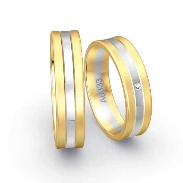 Trauringe Gelbgold 333 / Weissgold 333 mit 0.005 ct. Brillanten GR25636